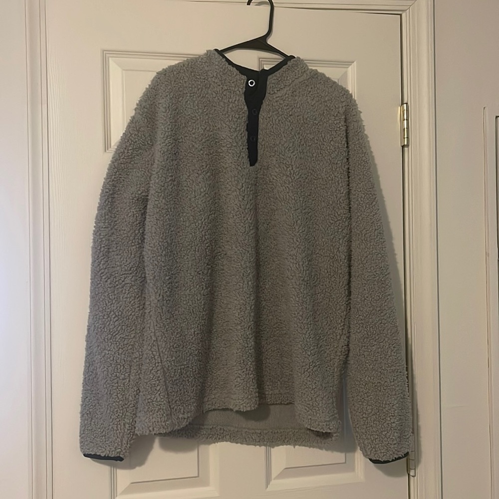 Kenneth Cole Reaction sweater like new